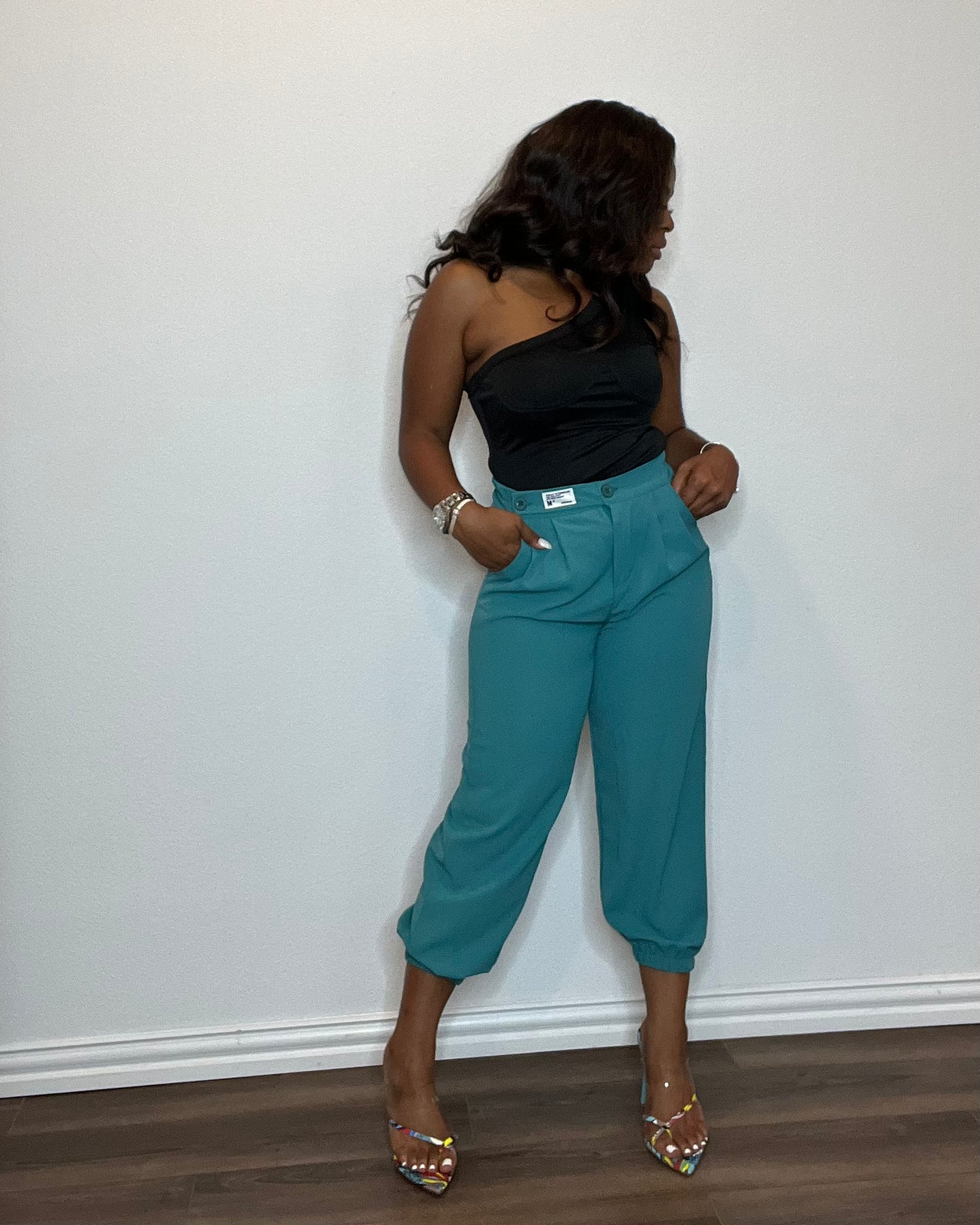Use My Shoulder | One Shoulder Bodysuit
