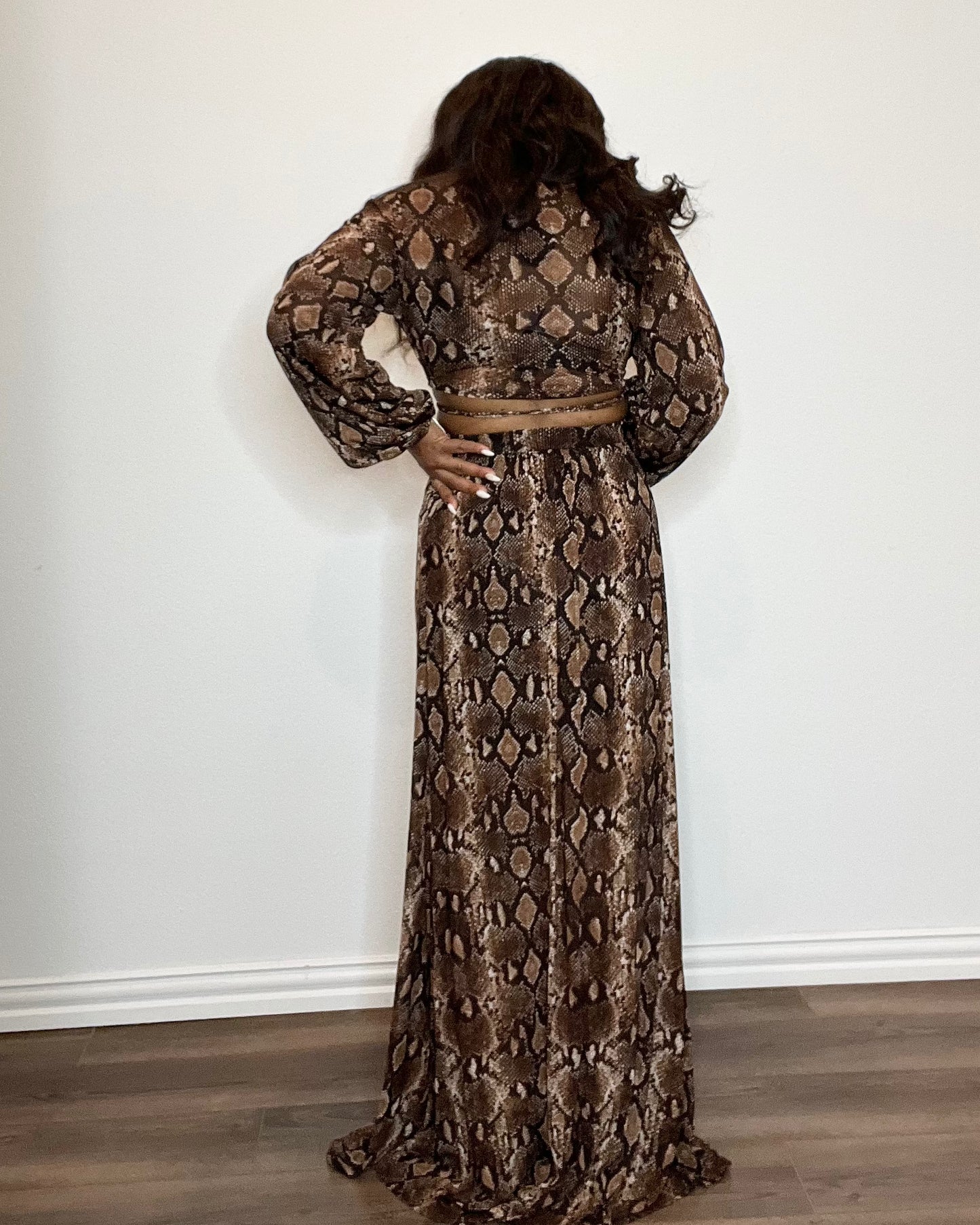 Pick Up Your Feelings | Snakeskin Maxi Skirt Set